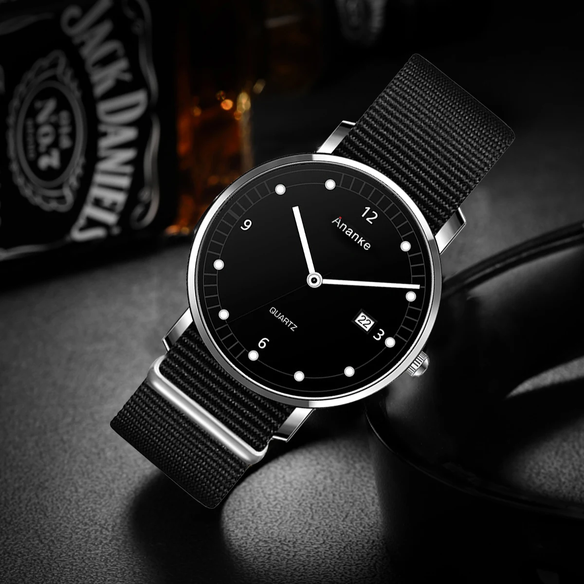 

Mens Watch Casual Nylon Buckle Strap Auto Date Hardlex Waterproof Gentleman Fashion Quartz Wristwatch AN41