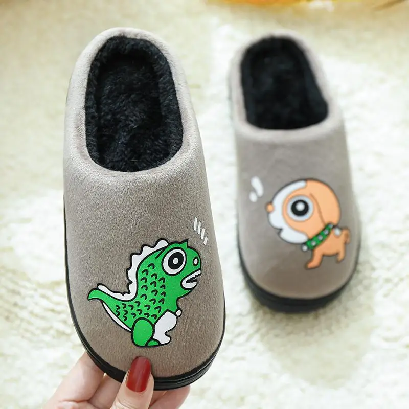 Gray puppy 1 Зимние детские тапочки для девочек с единорогом, с рисунком панды, динозавра, щенка, хлопковая домашняя обувь, теплые плюшевые домашние тапочки для детей - Цвет: Gray puppy 1