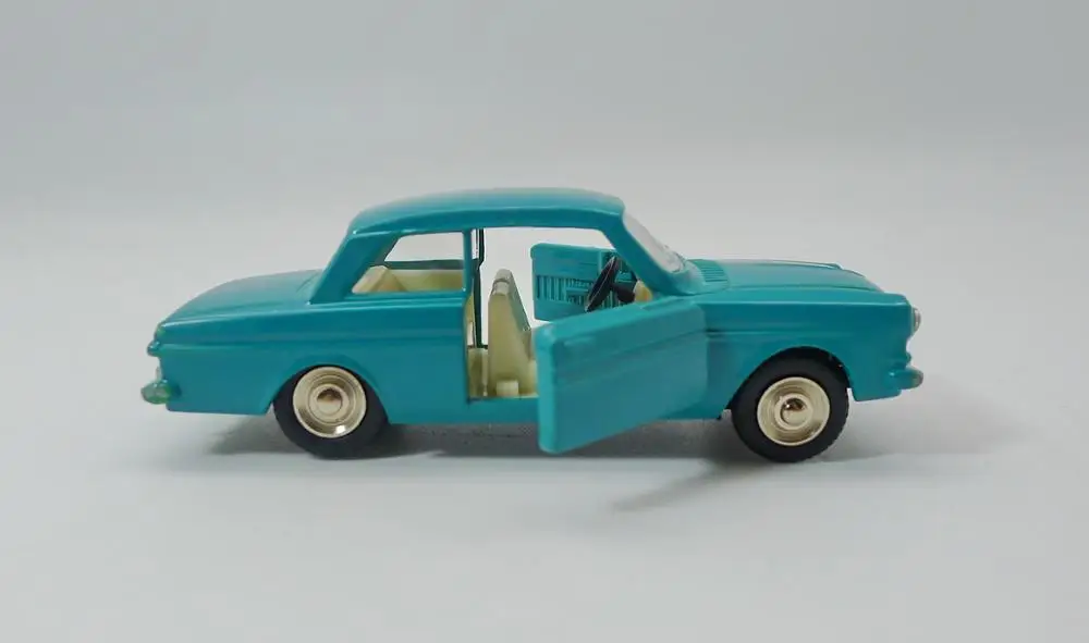 Atlas Dinky Toys 538 FORD TAUNUS 12 м 1:43 литой модельный автомобиль