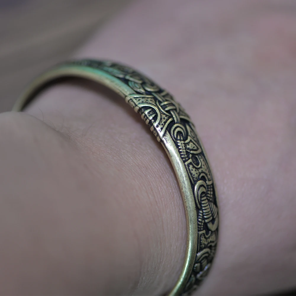LANGHONG 10pcs Legendry Dragon Bracelet Viking Bracelet For Men and Women Talisman Jewelry