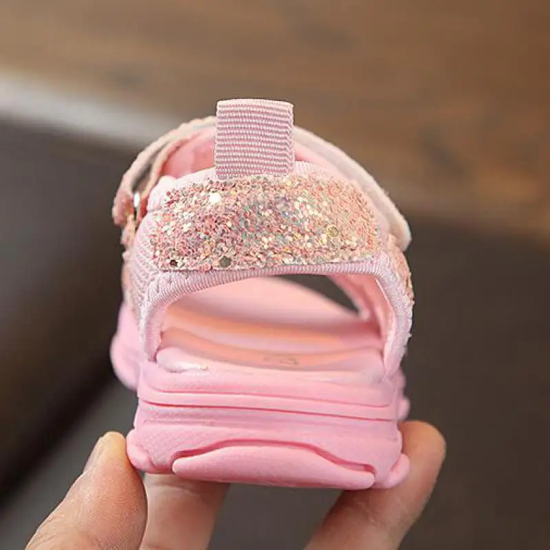 Новые летние детские сандалии для девочек и мальчиков пляжные тапочки с открытым