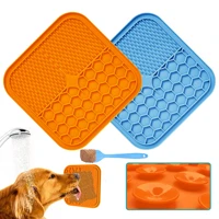dog licking mat creative pet slow food plate bathing dispersion silicone dog suction cup food training pet feeder supplies