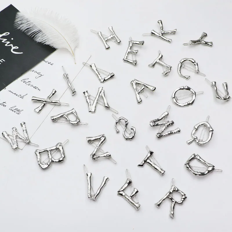 Заколки для волос с 26 буквами женщин серебристые заколки именем и инициалом