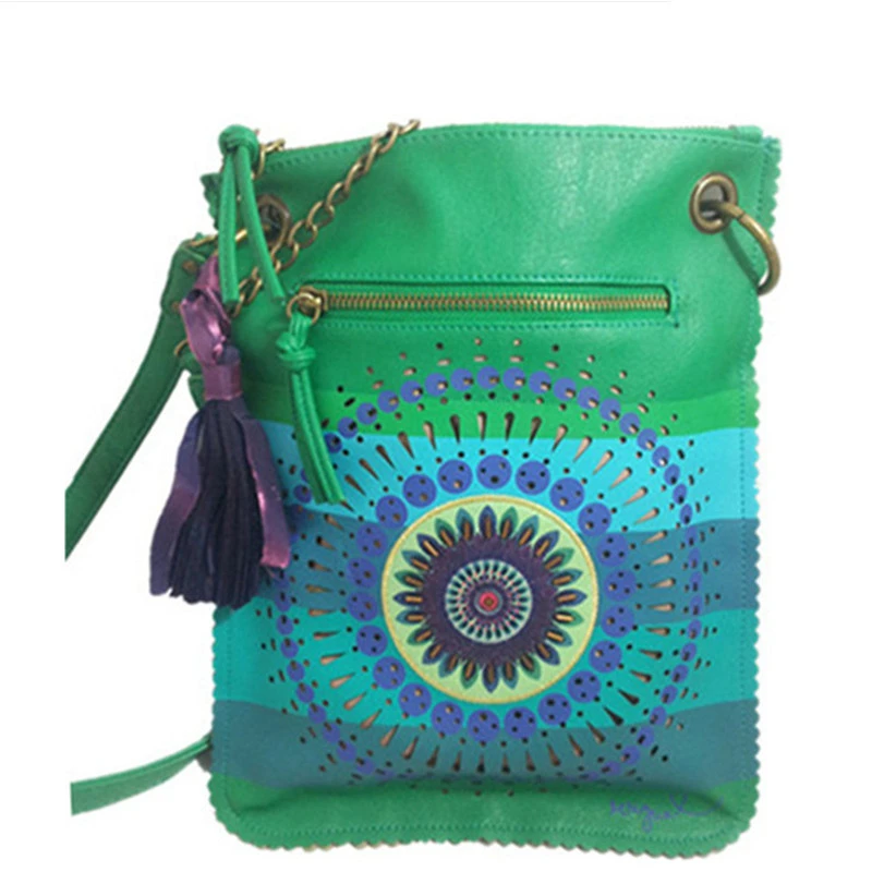 

2021 New Spain Luxury Designer bag women's Retro Tassel Wild Hollow Fashion Messenger Bag Shoulder Bag