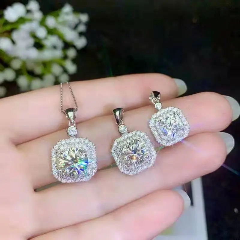 

Ожерелье с квадратным кулоном MeiBaPJ с белым муассанитом и драгоценным камнем 1/2/3 карат для женщин, настоящее чистое серебро 925 пробы, изящные ...