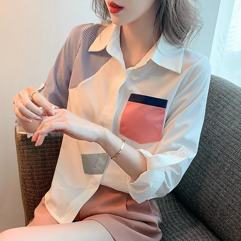 Женская рубашка в полоску с длинным рукавом и карманами