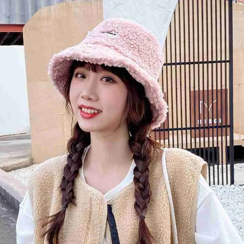 

1pc Winter Panama Bucket Hat Fur Plush Lamb Wool Velvet Cap Faux Fur Bucket Hat Women Fisherman Hat Accessories Winter Panama