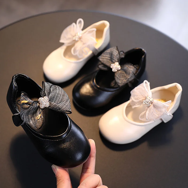 

2022 Autumn Girls Shoes big Butterfly Dance Shoes Rhinestone Wedding Shoes For Child Princess Shoes Glitter Leather Mary Janes