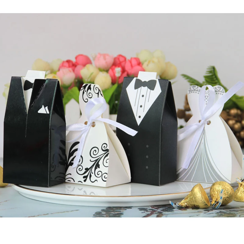 

Theme Wedding Favors Candy Box Wedding Bride And Groom Double-Breasted Dress Candy Box Paper Box Beautiful Gift Box for WeddingÂ