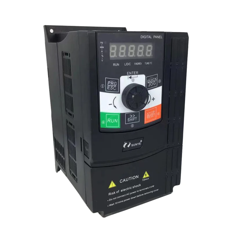 

VFD frequency converter CNC spindle motor speed controller 220V single phase input 2.2KW CM53XH-3S2R2GB frequency converter 60Hz