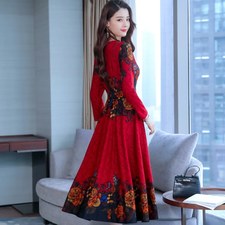 Женское платье с v-образным вырезом и принтом лидер продаж осенне-зимнее в стиле