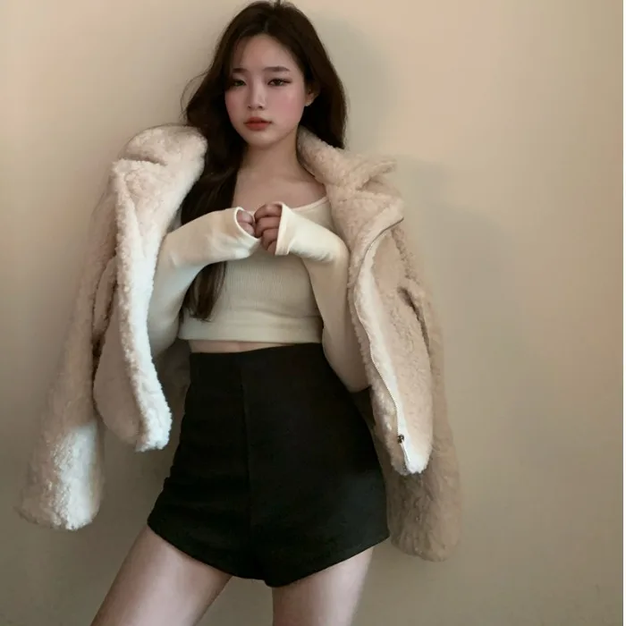 

Pants for Women 2020 Autumn and Winter New Korean Style Retro High Waist Slimming Woolen Shorts Versatile Pure Color Tight Hot