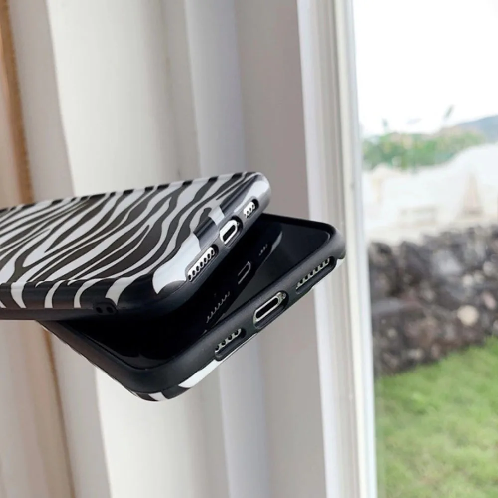 

Soft TPU Silicone Phone Case for iPhone 7 8 plus X Xs max 11 Pro Max XR Zebra Pattern Phone Back Cover Capa Coque Funda