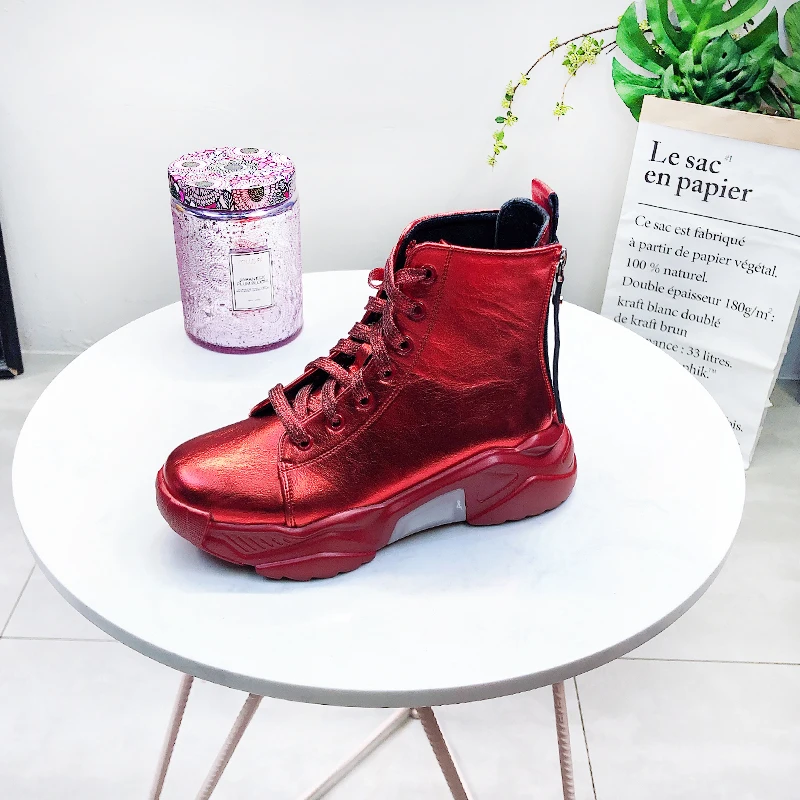 Ботинки martin на толстой подошве с молнией сзади модные кожаные полусапожки сезон