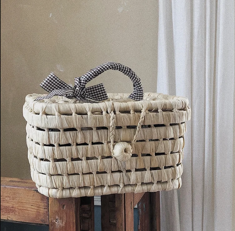 Подарок на день рождения новорожденному полный месяц 100 дней Красивая Белая