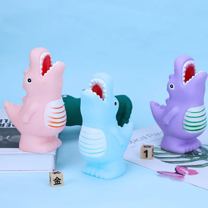 1 Uds Color al azar lindo dinosaurio peque&ntilde;o caucho chill&oacute;n juguetes de ba&ntilde;o para beb&eacute; descomprimir ventilaci&oacute;n juguetes SPINNER regalos de cumplea&ntilde;os para los ni&ntilde;os-2