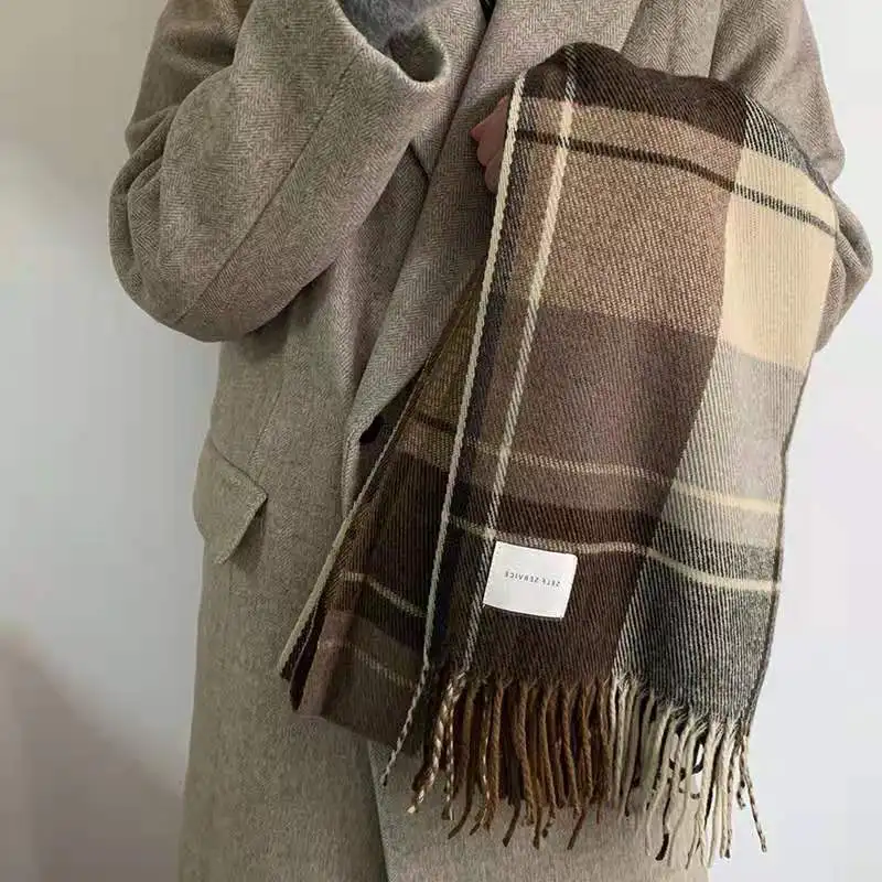 

Autumn winter new plaid scarf Korean female winter tassel web celebrity neck college style student couple scarf wholesale