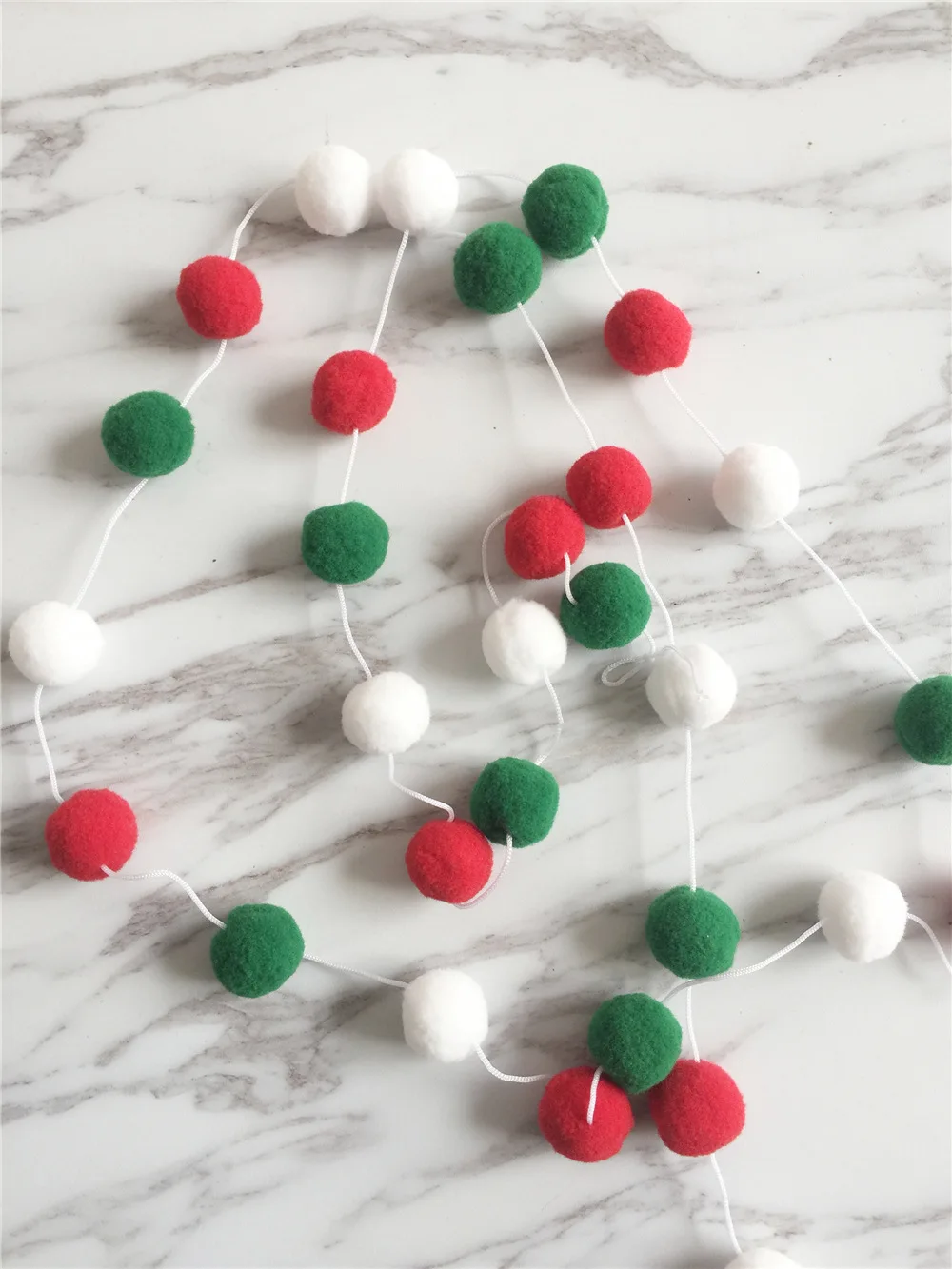 white red green 2 м DIY Macaron цвет волос шар Декор баннер Детская комната украшения баннер бамперы для постельных принадлежностей вечерние Флаги дети девочки декор комнаты - Цвет: white red green
