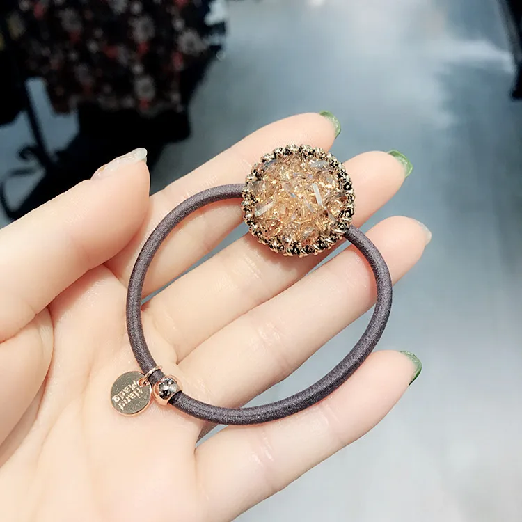 В Корейском стиле Sweet Girl простые Цвет shinycrystal головные уборы c шариком эластичная повязка на голову для девочек; мини-юбка для Модные женский Хвостик Держатель женские аксессуары для волос - Цвет: Champagne