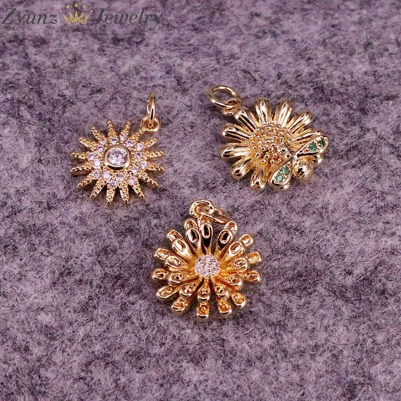 

10PCS, Gold Plated Daisy Flower Charm Pendant, CZ Micro Pave Flower Pendant, Gold Floral Necklace Charms
