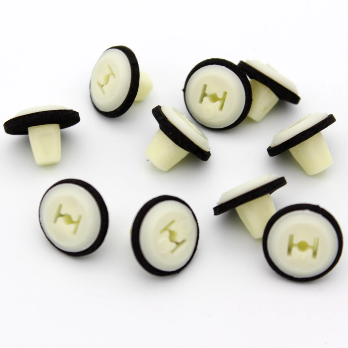 

20 x Nut #6 Screw Grommet Clip W/Sealer # 9018904066 For Acura MDX RDX RL CDX