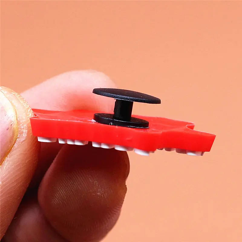 Single Sale 1pcs Rights Protection Shoe Charms Woman Speaking Shoe Accessories Decoration Fit Croc Jibz Kids Party Gifts U251