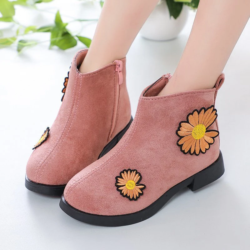 

Winter Children Kids Christmas Princess Cotton Shoes For Big Girls Flower Embroidery Martin Ankle Boots