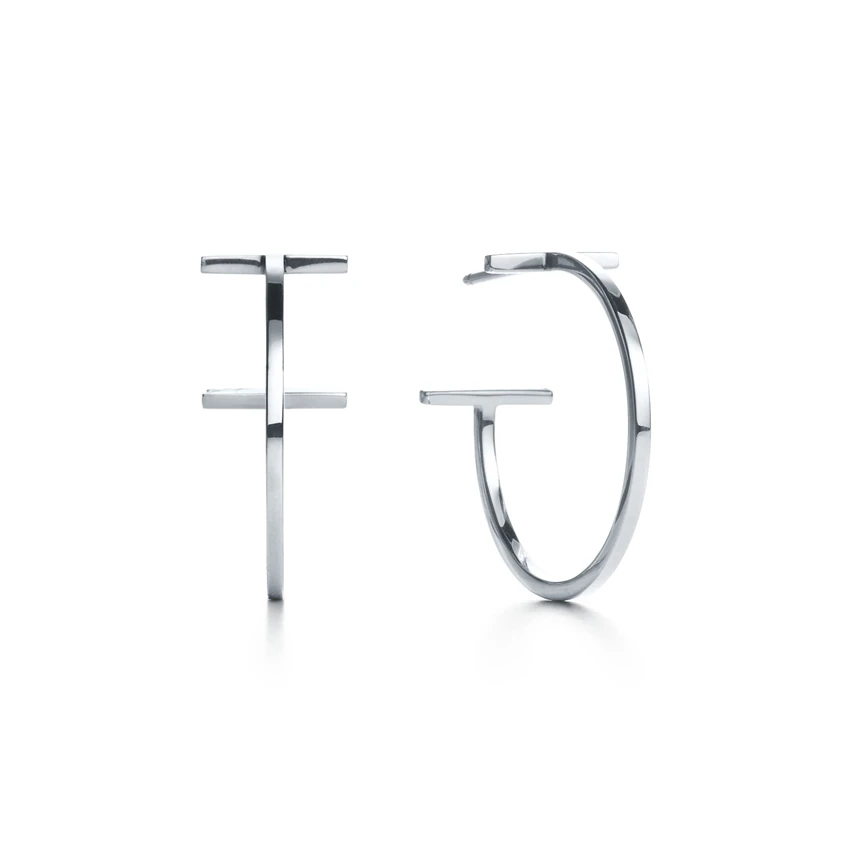

Boutique fashion hot style lovers circle T stud earrings