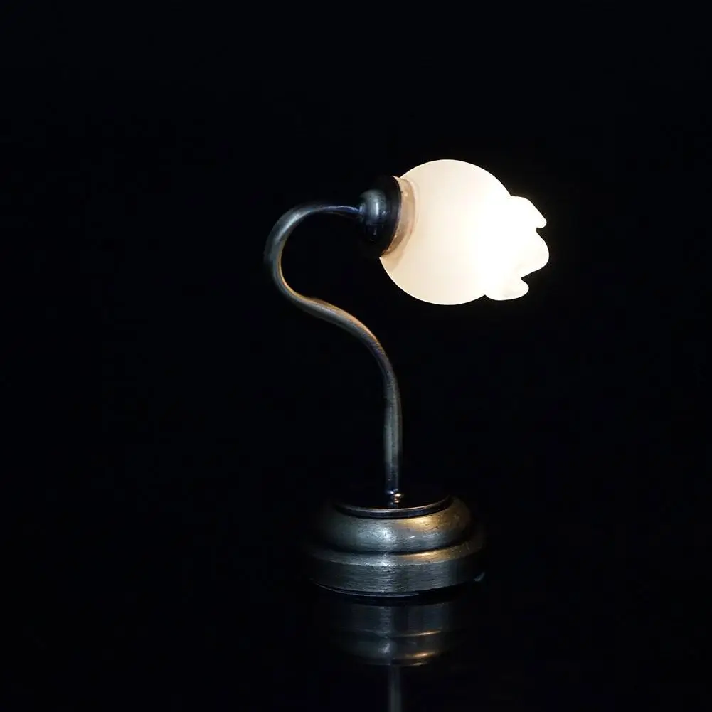 

1:12 Dollhouse Miniature Lamp Head Flower Bud Wall Switch Dollhouse Lamp Toys Accessories With Dollhouse Model Button R3J6