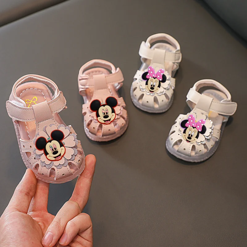 

Disney mickey mouse Flashing shoes girl baby LED sandals 2021 summer new baby girls princess sandals soft sole