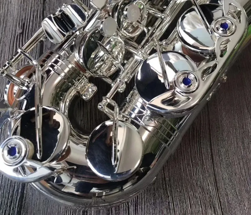 Jupiter JAS 700Q Alto Eb Tune саксофон латунный никелевый посеребренный бодимузыкальный
