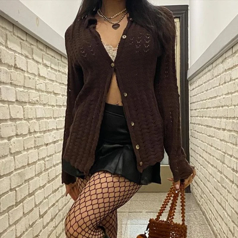 

Винтажный коричневый вязаный свитер y2k на пуговицах, верхняя одежда с длинным рукавом, в стиле ретро, гранж, с отложным воротником, милые жен...