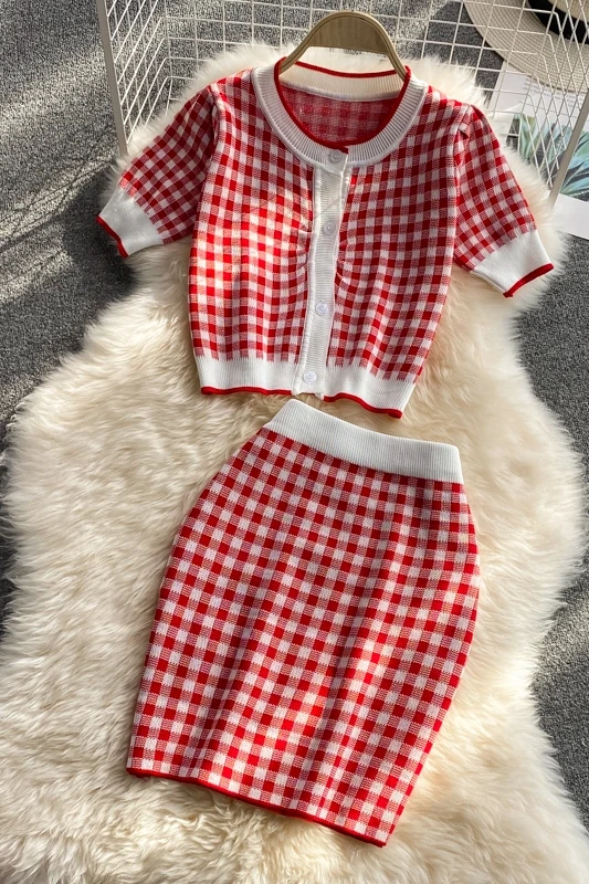 

2021 Summer Slim Plaid Short Sleeve Cardigan Top Covered Hip Skirt Fashion Sexy Two-piece Suit Women