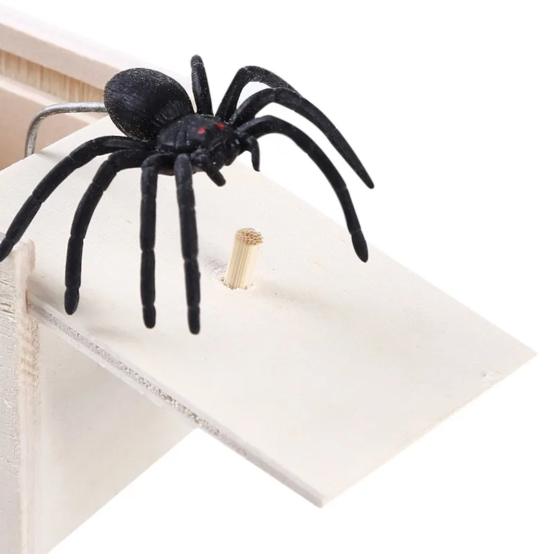 

Wooden Prank Trick Practical Joke Home Office Scare Toy Box Gag Spider Kid Parents Friend Funny Play Joke Gift Surprising Box