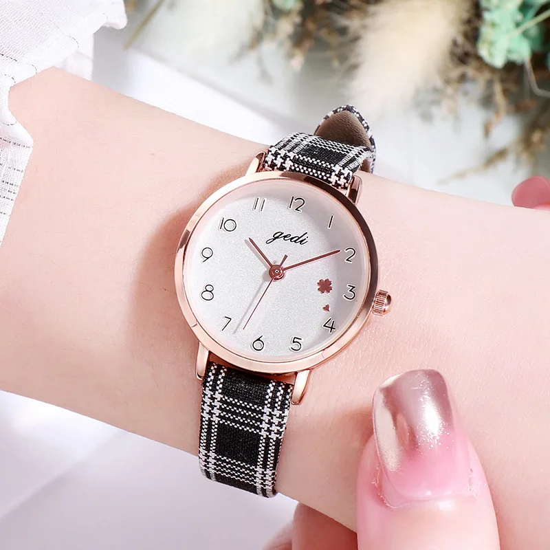 

Часы наручные женские кварцевые, модные минималистичные, с ремешком в клетку, для девушек и женщин, роскошный подарок