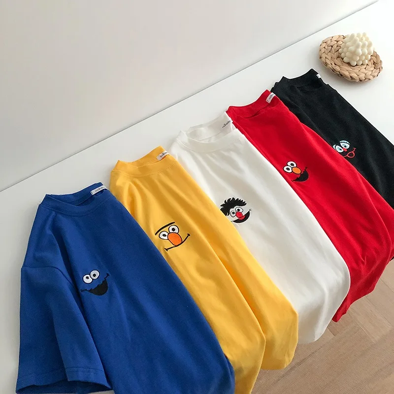 

2020 New Summer Embroidery Women Short Sleeve T-shirt Female Loose Shirt Student Cartoon Tide O Neck Tee Large Size Top 2021