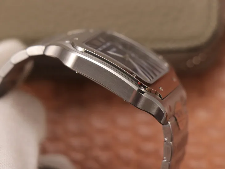 

Replica Men Watches WSSA0030 39.8mm Case: 316 Stainless Steel Blue Dial Luxury Brand Watch Hot-sale Business Role