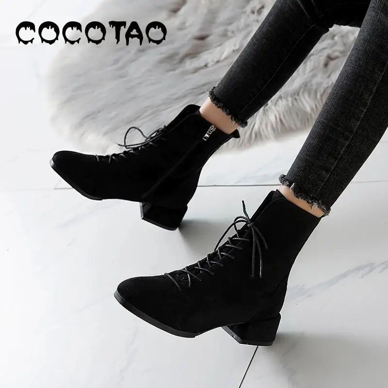 Женские ботинки на толстой подошве черные в стиле знаменитостей Осенняя обувь 2019