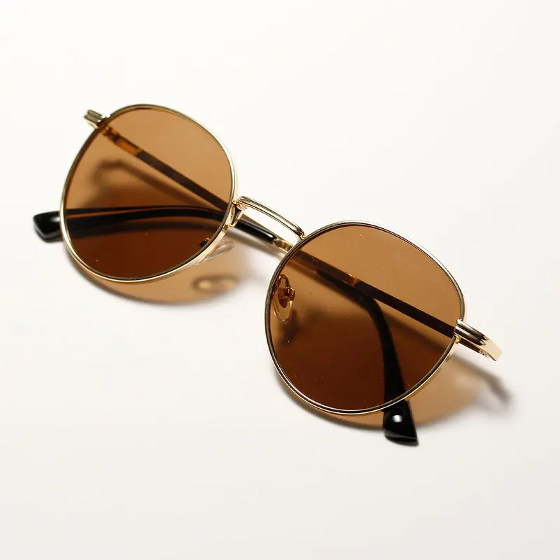 

Women Retro Classic Round Sunglasses Fashion Men Women Luxury Vintage Black Mirrors Colour transparent lens Sun Glasses UV400