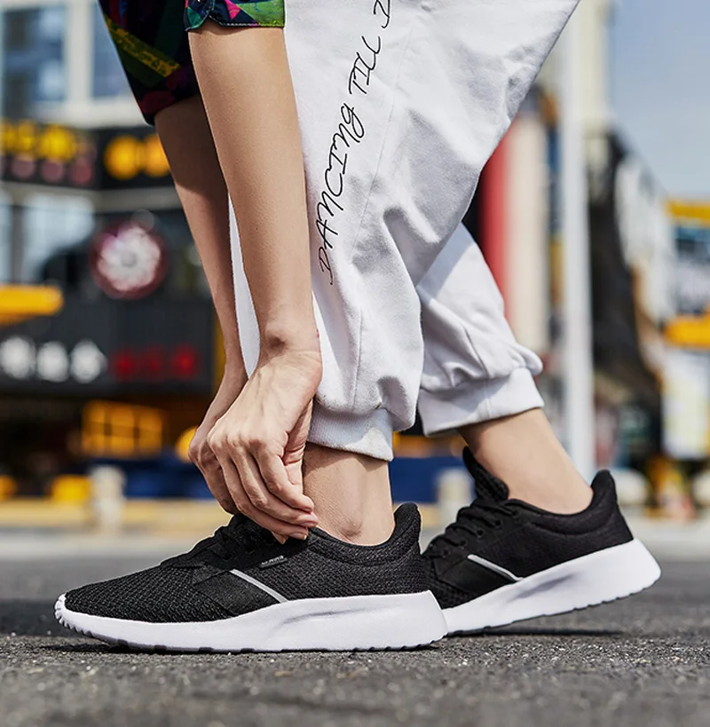 Li-Ning/Женская Базовая мягкая обувь для образа жизни; удобная спортивная обувь с дышащей подкладкой для фитнеса; кроссовки-светильник; AGCP084 YXB311