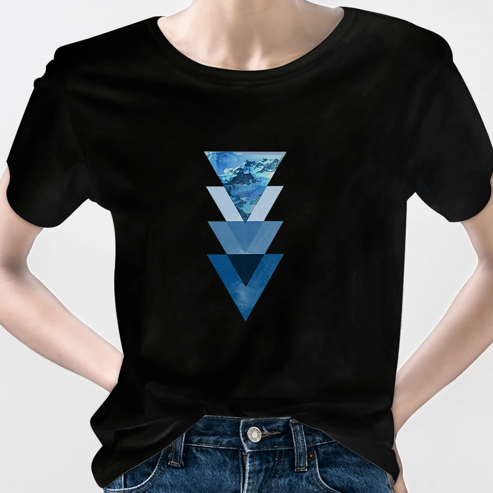 

Sexemara Triangle Mountain Design Black T-Shirt Ladies Top Summer Clothes for Women Tshirt 2022 New Ulzzang Fashion Aesthetic