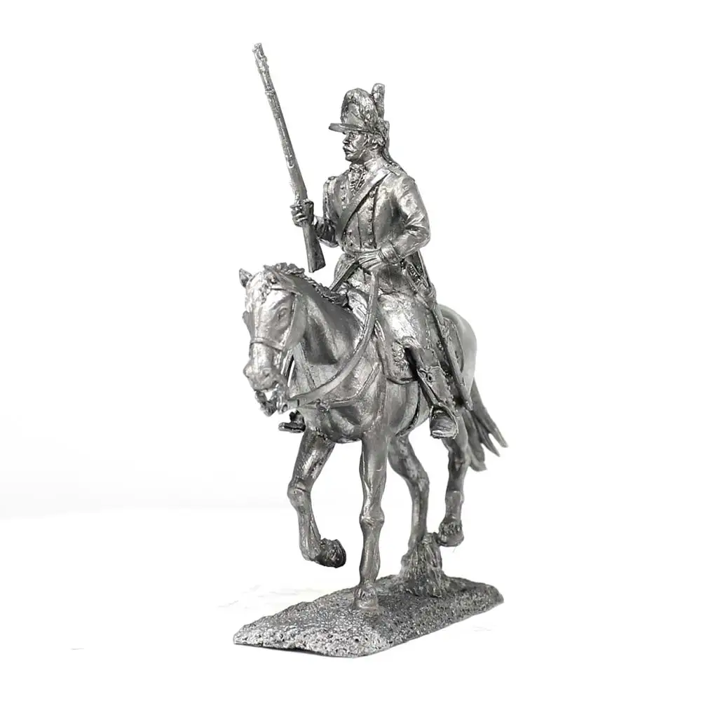 Рядовой легкоконных полков 1780-90 гг - оловянный солдатик фигурка 54 мм P502 | Дом и сад