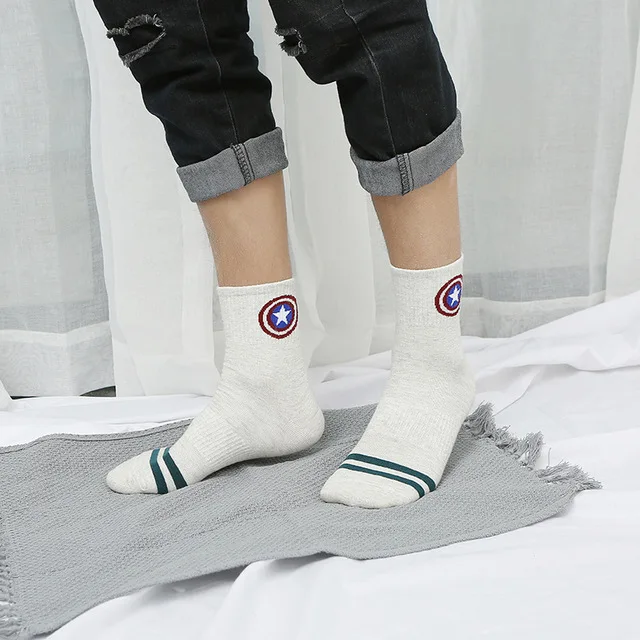 Новые носки с героями комиксов Marvel повседневные мужские Носки рисунком