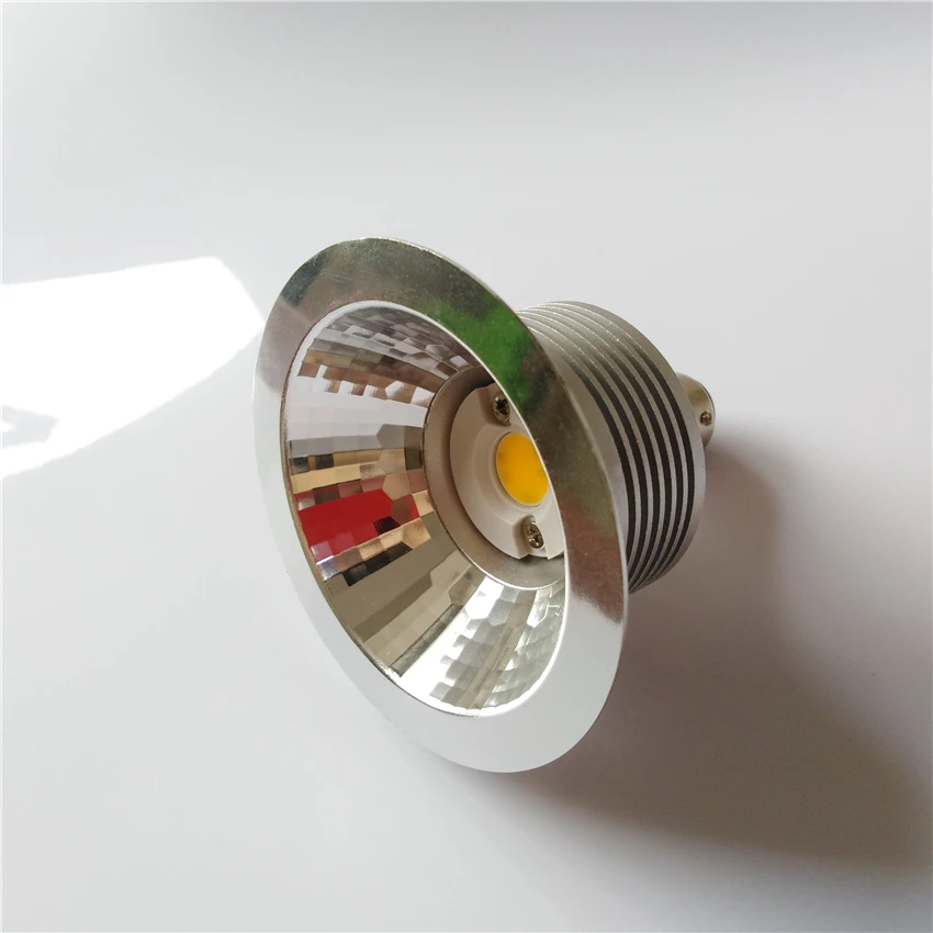 Светодиодный прожектор AR70 7 Вт 10 цоколь B15 с регулируемой яркостью AC220-240V/12 В