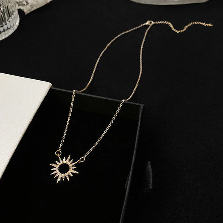 

Korean 925 Sterling Silver Link Chain Crystal Star Bead Charm Necklace Pendant Christmas Jewelry For Women Wedding Choker dz175