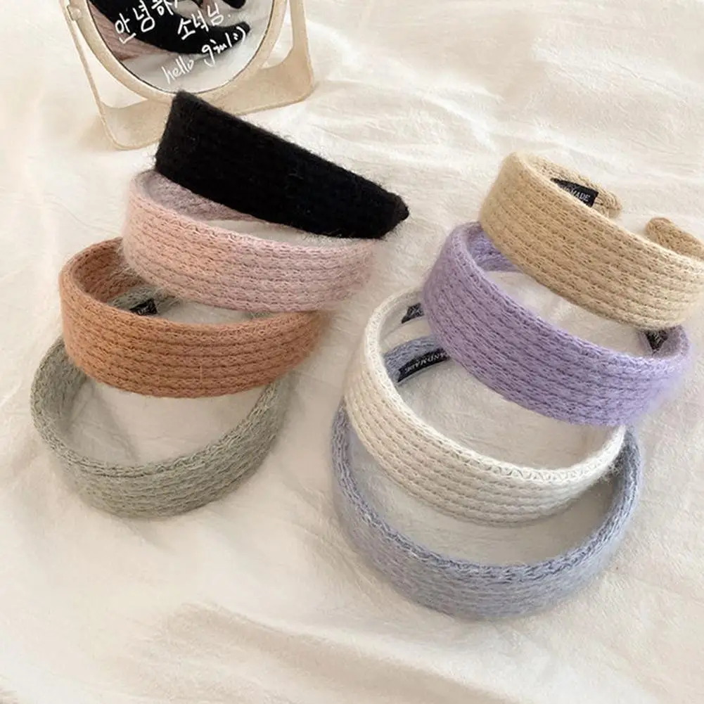 

2021 New Retro Wool Headband Gentle Mohair Knitting Headband Wide Edge Temperament Female Hair Accessories Headwear Wholesale