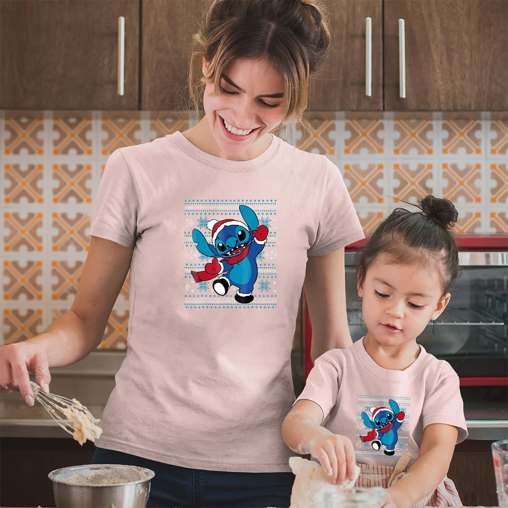 

Детская одежда, модная женская футболка для девочек, летний семейный топ с коротким рукавом и мультяшным принтом ститча, подходящий ко всем...