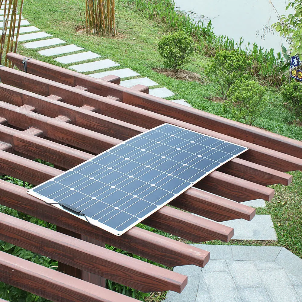 Pannello solare 100W 16v pannello solare flessibile impermeabile applicato al caricabatterie solare della barca da pesca all'aperto