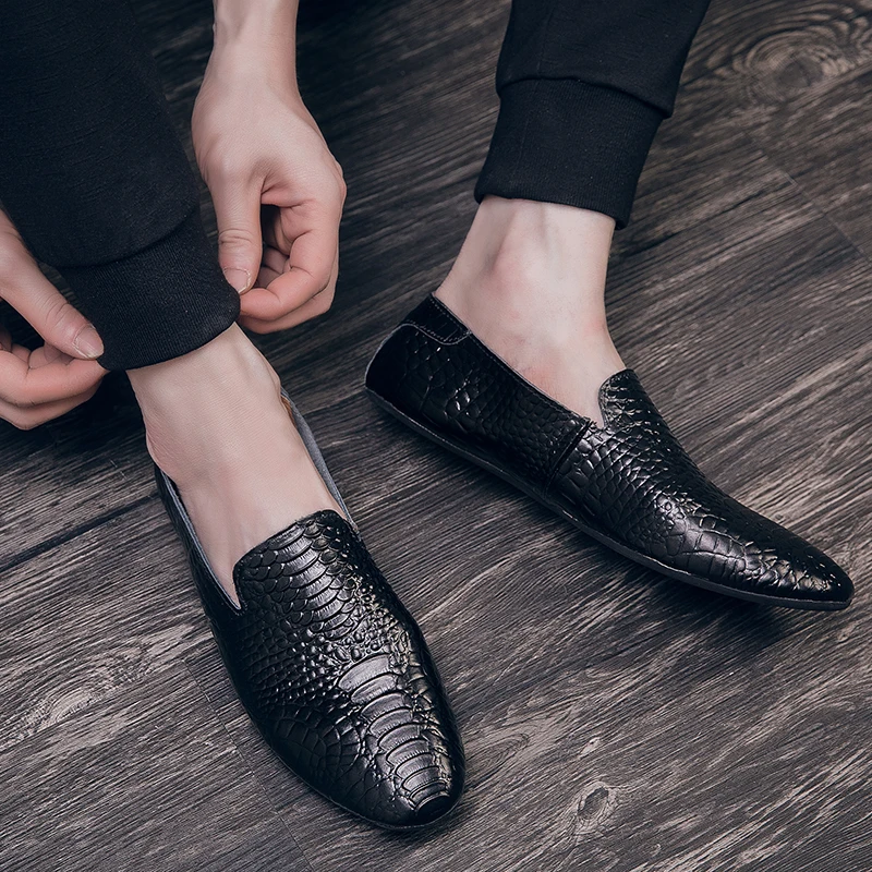 

Men's Fashion shoes Sneakers Men Loafers outdoor High Quality Trend Men genuine Leather Casual Shoes slip on Adult Driving Shoes