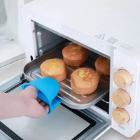 silicone heat resistant gloves colorful kitchen microwave oven gloves anti slip cooking baking oven mitts random color
